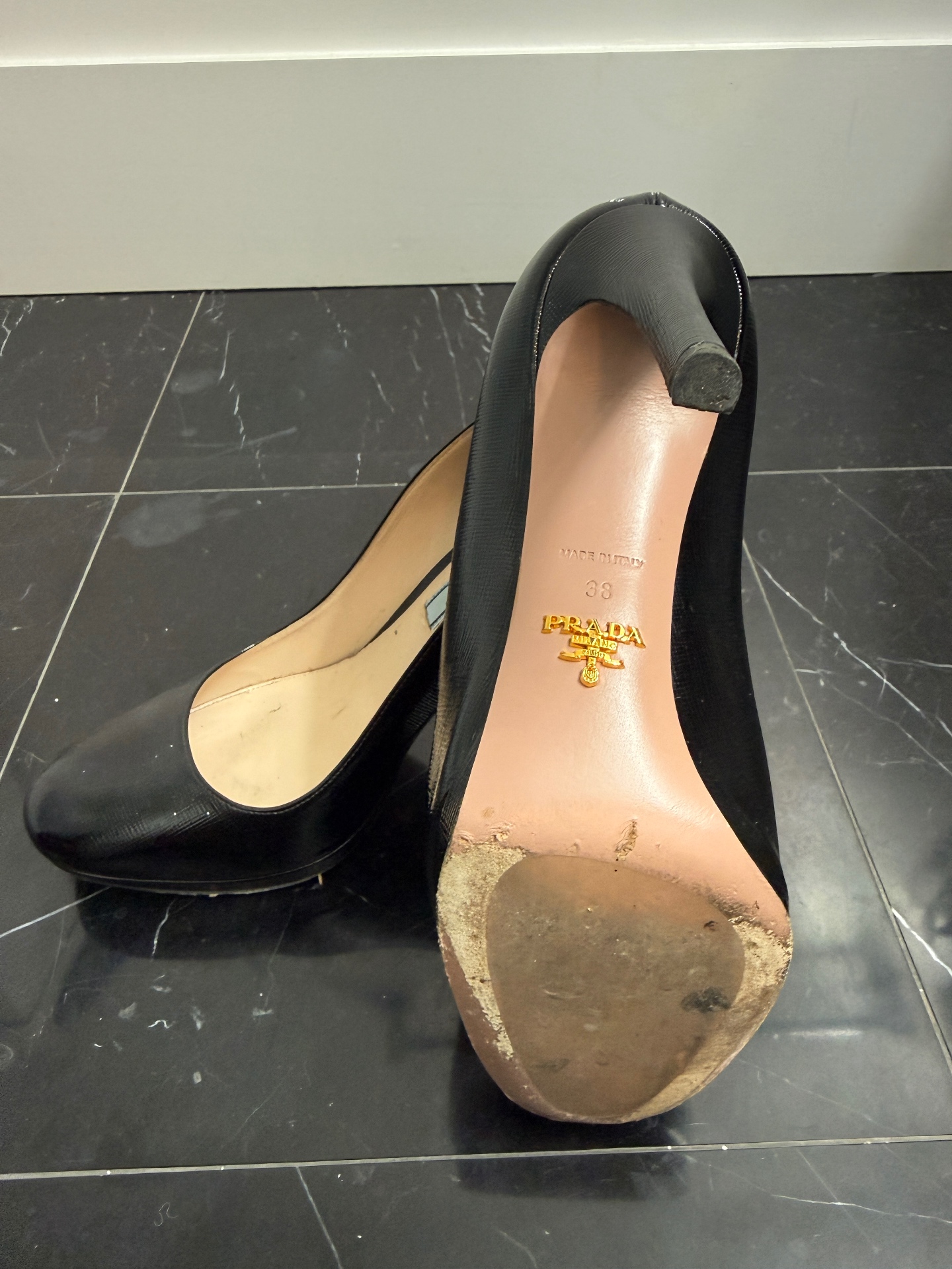 Sole & Size Detail