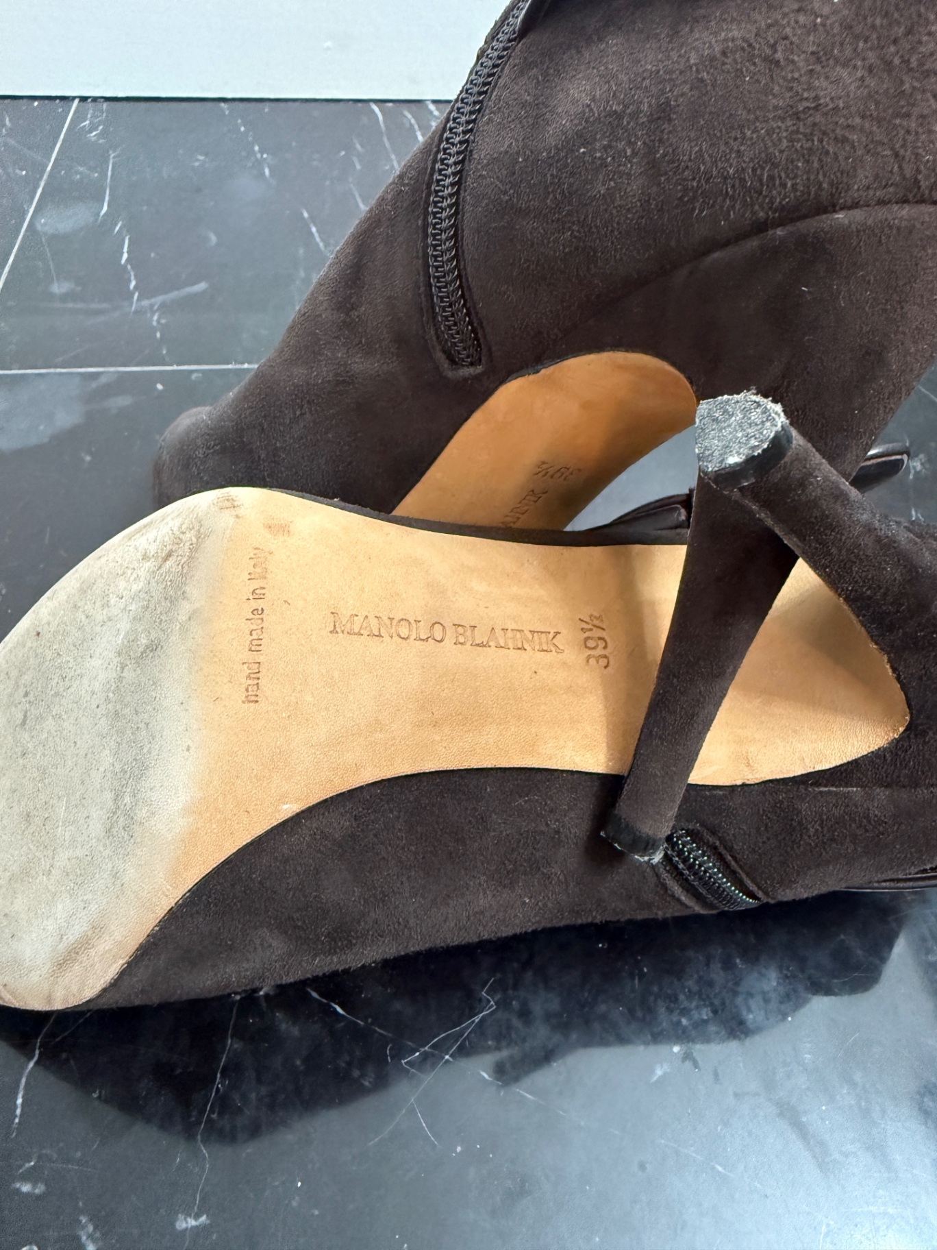 Manolo Blahnik Sole Signature